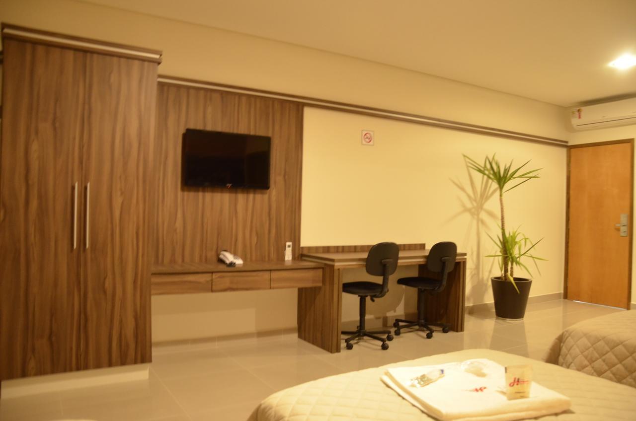 Hotel Horto Plaza Hortolandia Bagian luar foto